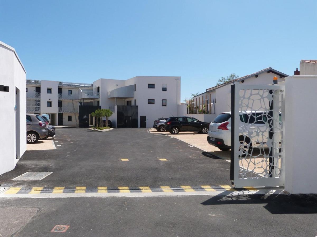Appartement La Tranche-sur-Mer, 3 pièces, 6 personnes - FR-1-194-201 Extérieur photo